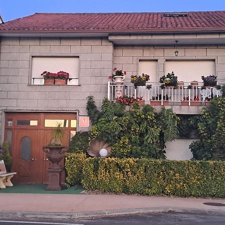 Apartamento Romero Garden A Villanueva De Arosa Esterno foto